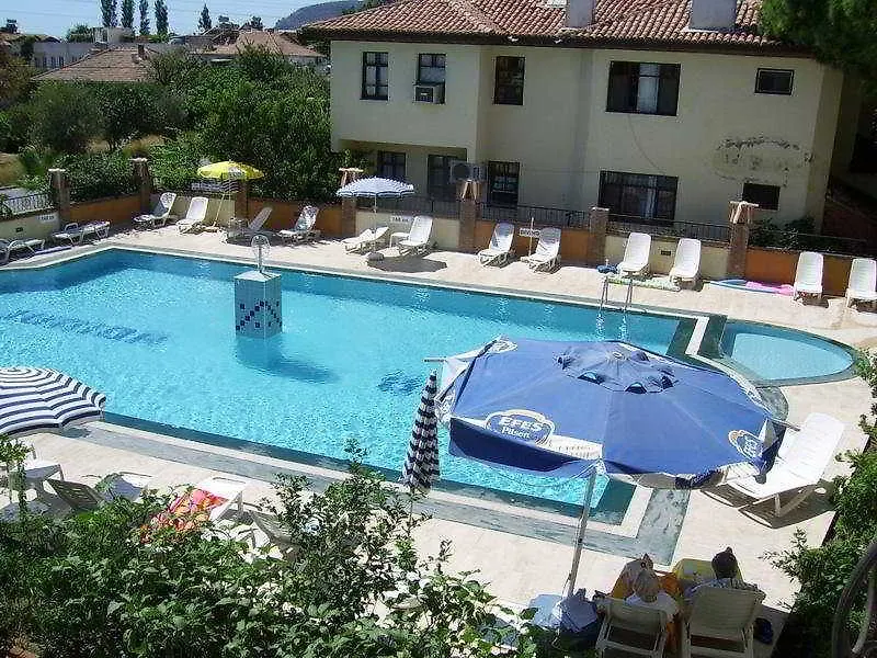 Junior Ozalp Hotel Dalyan